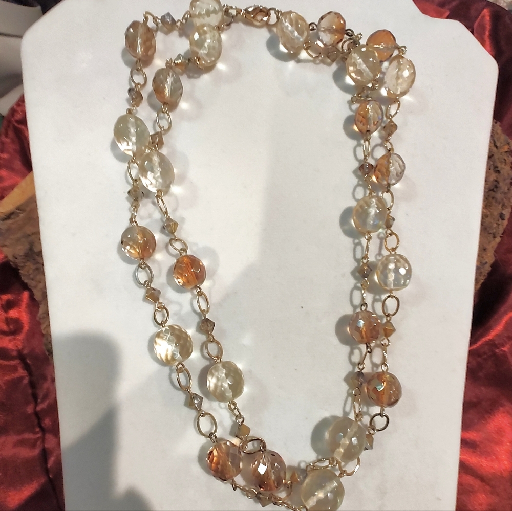 ✨Vintage Long Faceted 👀Glass Beaded Gold Tone & Amber Necklace